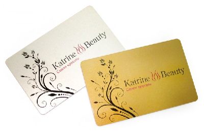 Агентство «Кукумбер» разработало и изготовило карты привилегированных клиентов для «Katrine Beauty»
